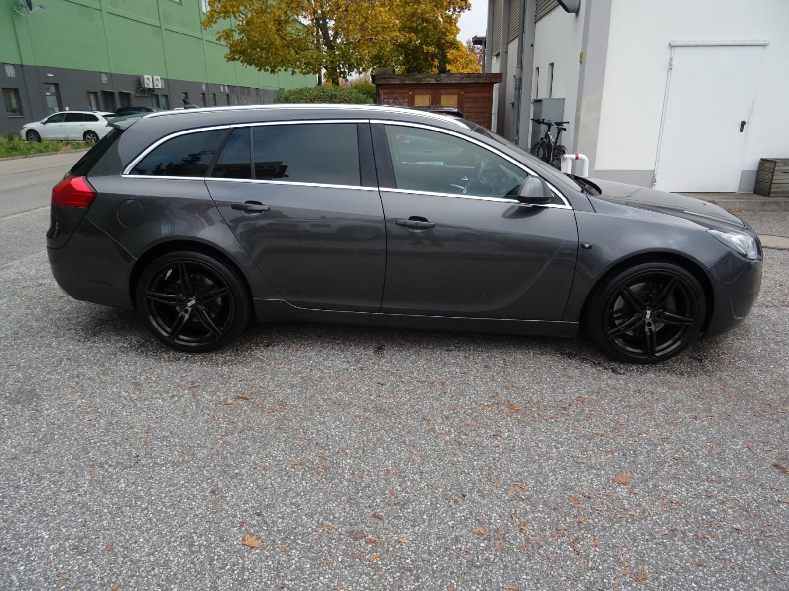 Opel Insignia 2011 — photo 5