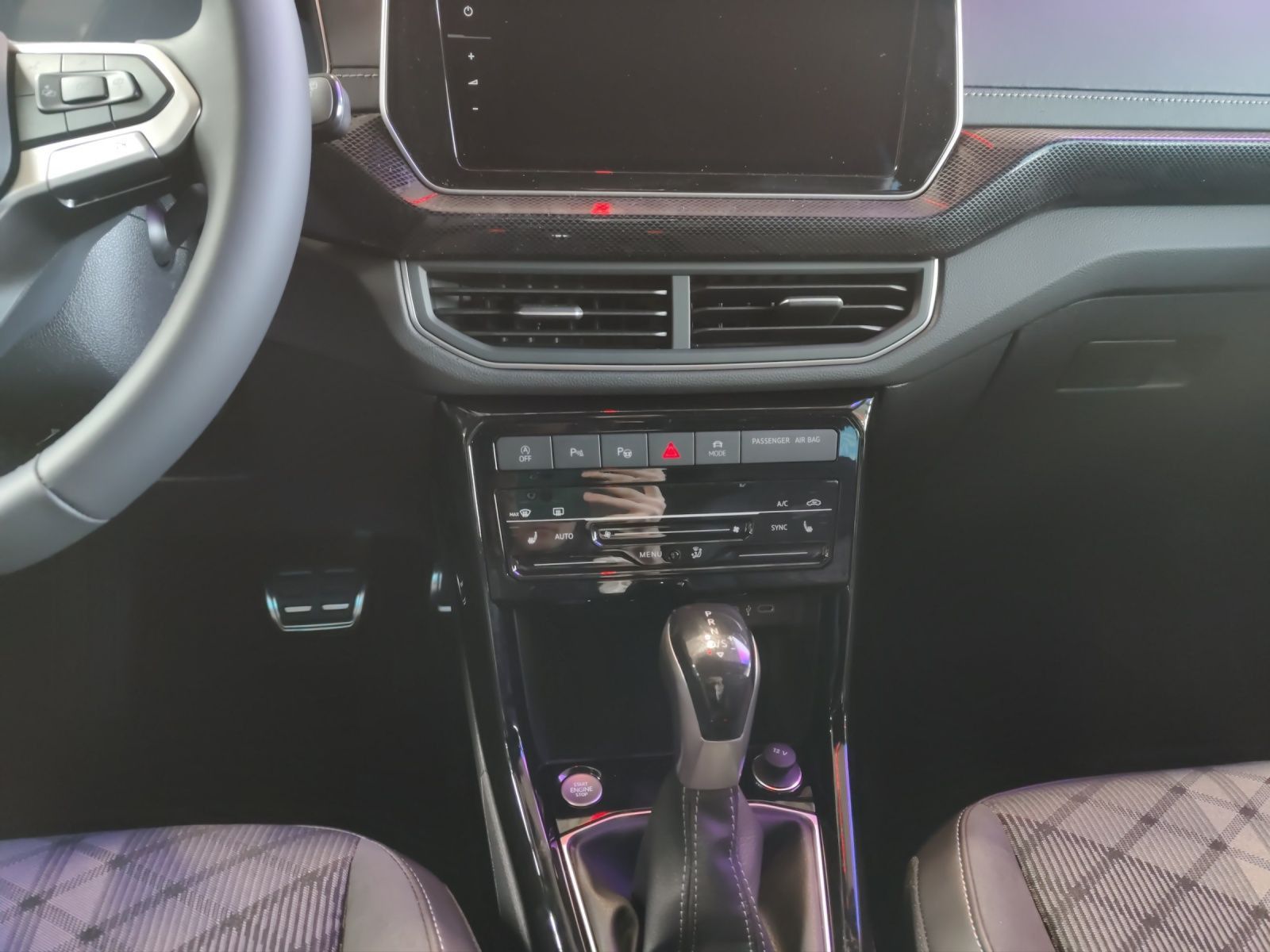 Volkswagen T-Cross - Bild 7