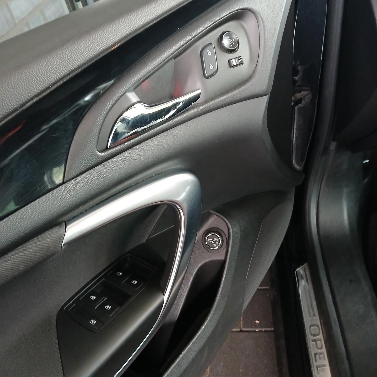Opel Insignia 2014 — photo 15