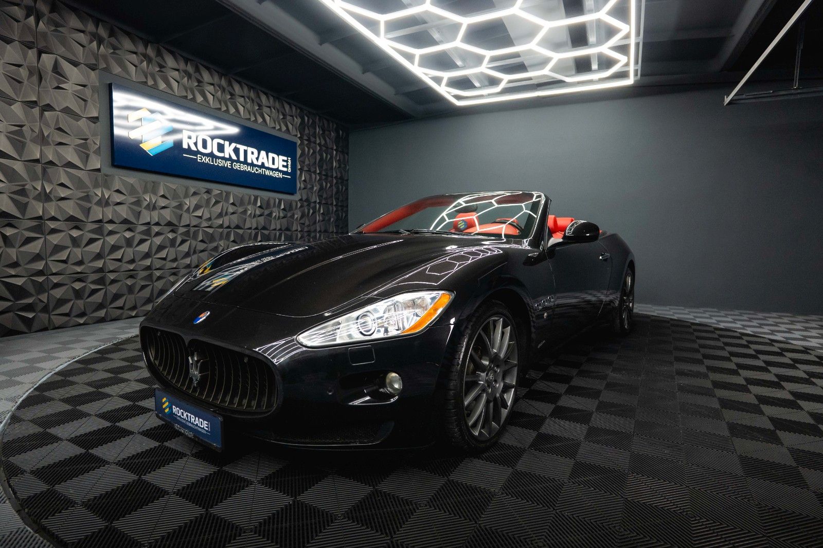 Fahrzeugabbildung Maserati GranCabrio Sport 4.7 V8 Ferrari *Unfallfrei*BOSE