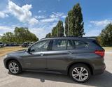 BMW X1 xDrive20i Sport Line Steptronic Sport Line - BMW X1: X Line