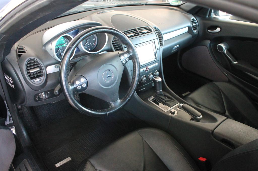 Mercedes-Benz SLK 280