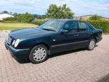 Mercedes-Benz Mercedes E430 W210 AHK Rostfrei Limo - Mercedes-Benz E 430 aus 1997