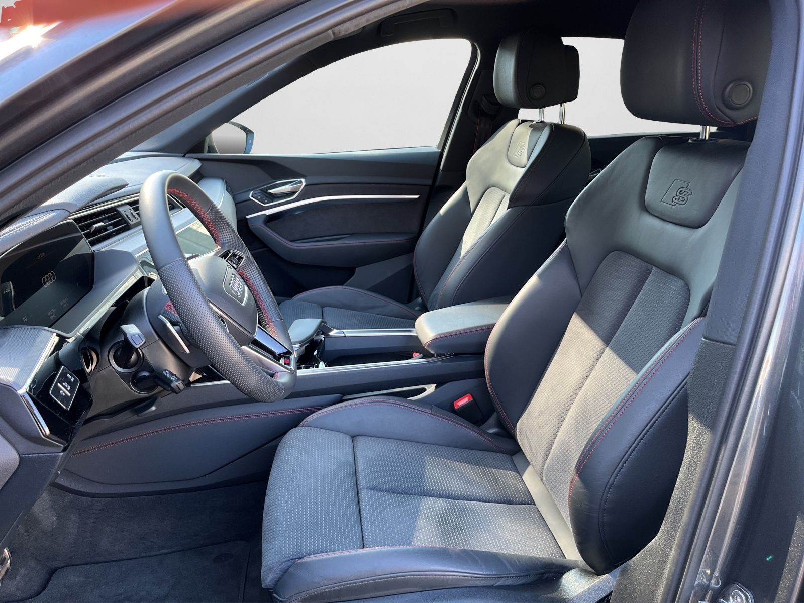 Audi Q8 - Bild 13