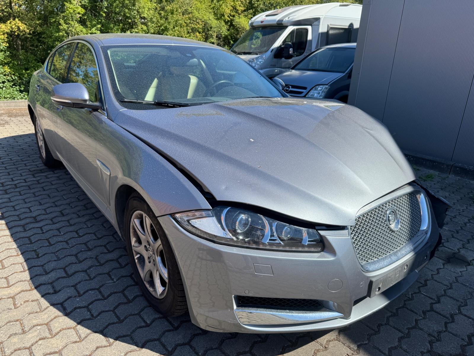Jaguar XF 2.2 Diesel 1.Hand*58.000km*