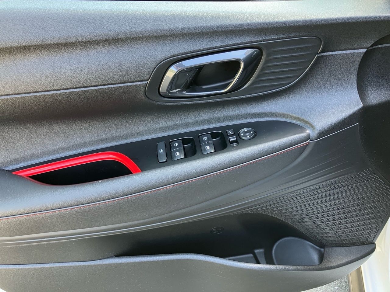 Fahrzeugabbildung Hyundai i20 N-LINE LED*KAMERA*NAVI*CARPL*TEMP*SPURH*USB*