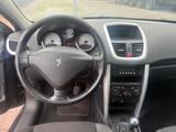 Peugeot 207 Forever - Peugeot 207 Forever mit Benzin-Antrieb