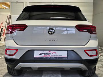 Volkswagen T-Roc - 8