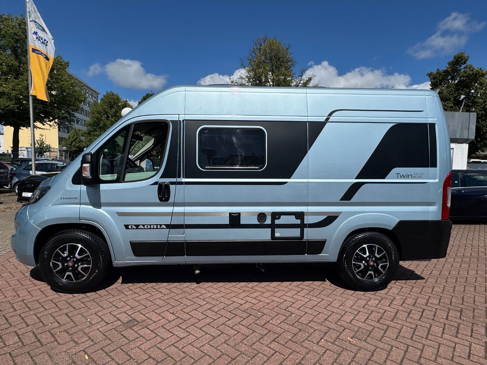 Fahrzeugabbildung Adria TWIN 540 SP PLUS FIAT DUCATO VOLLAUSTATTUNG 1H