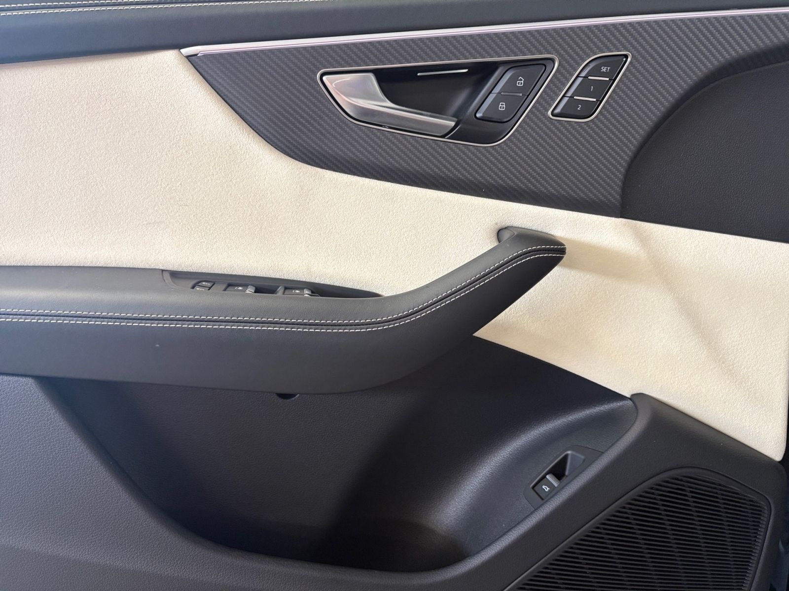Audi RSQ8 - Bild 7