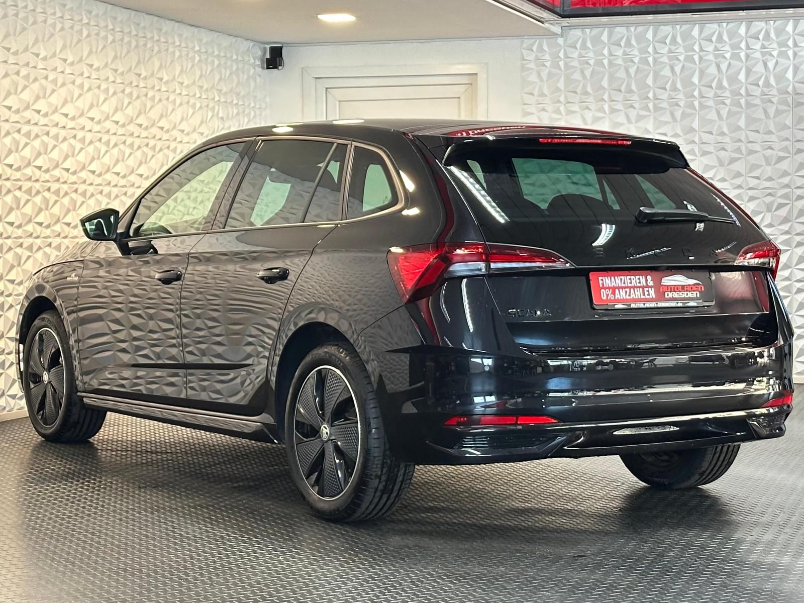 SKODA Scala 1.0TSI MONTE CARLO MATRIX#TEMPO#NAVI#SHZ - Image 5