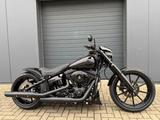 Harley-Davidson FXSB Breakout 103 Custombike ABS Top Zustand - Offers