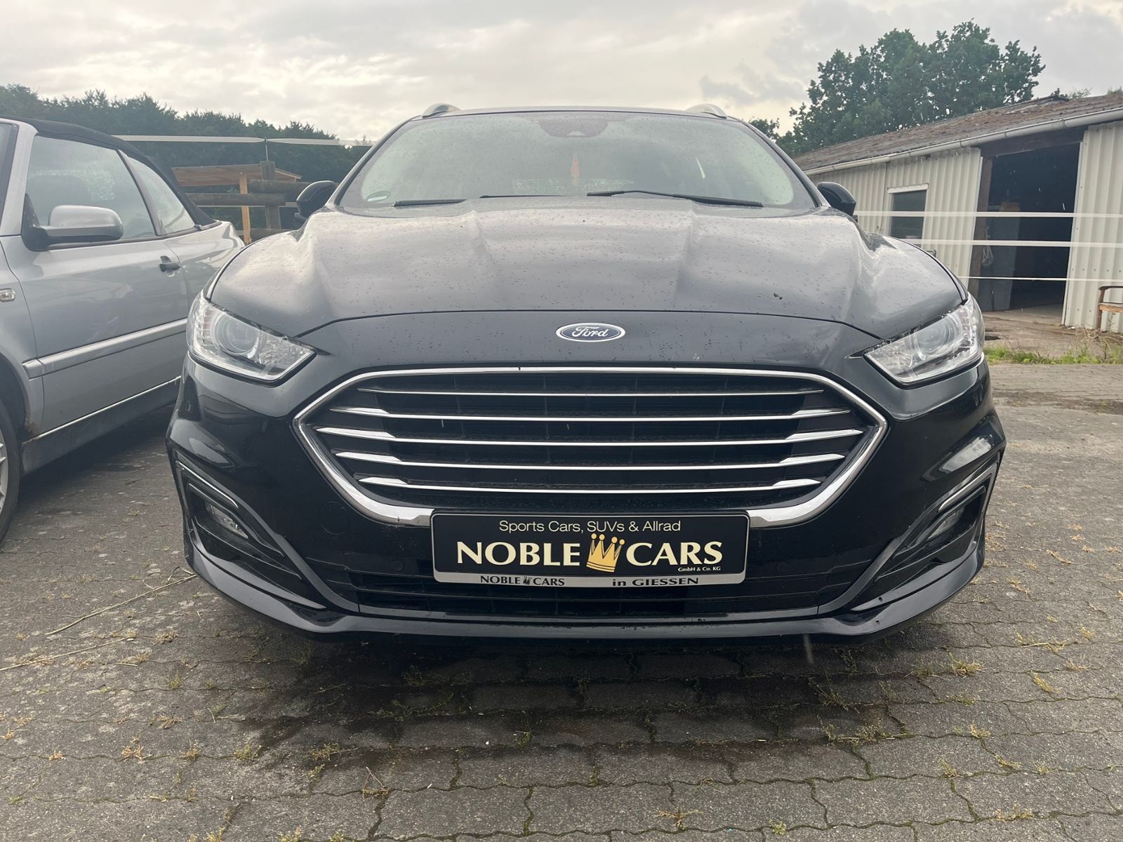 Fahrzeugabbildung Ford Mondeo Turnier Titanium NAV SHZ PDC 17"
