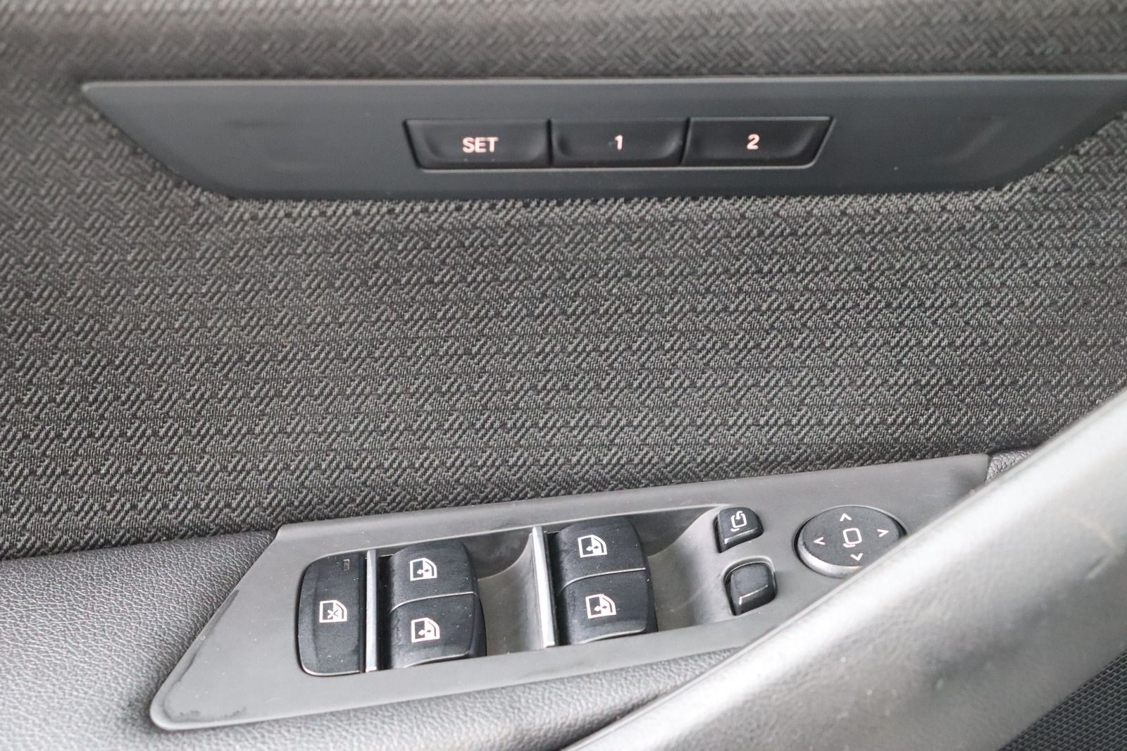 Fahrzeugabbildung BMW 540 i xDrive * HUD * Soft-Close * Night * SC * M
