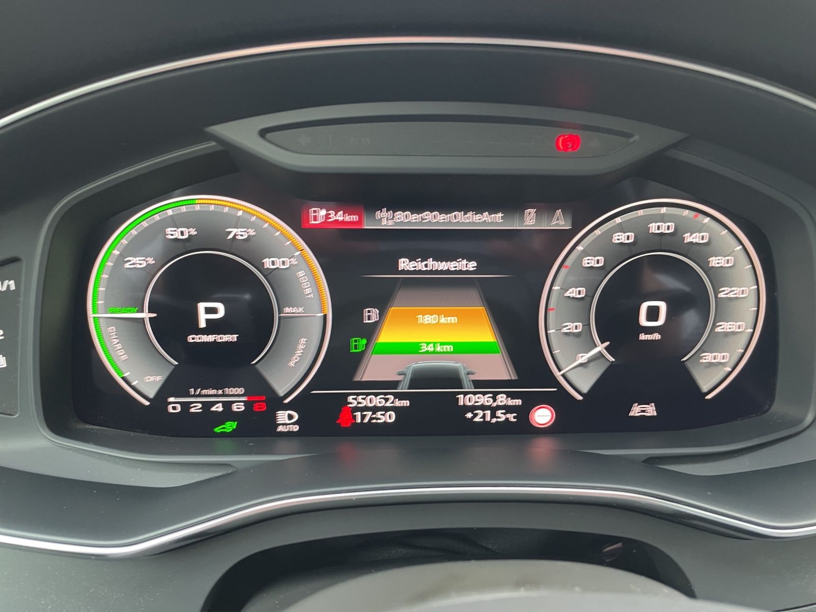 Fahrzeugabbildung Audi A6 Avant TFSI e quattro S line Matrix Navi SHZ