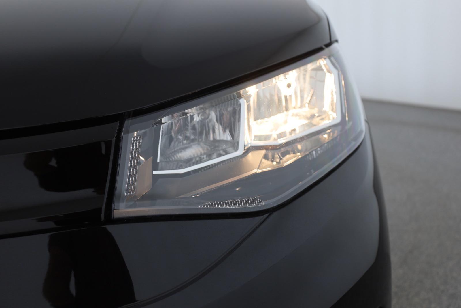 Volkswagen Caddy Maxi 1.5 TSI DSG Kamera 7-Sitzer AHK