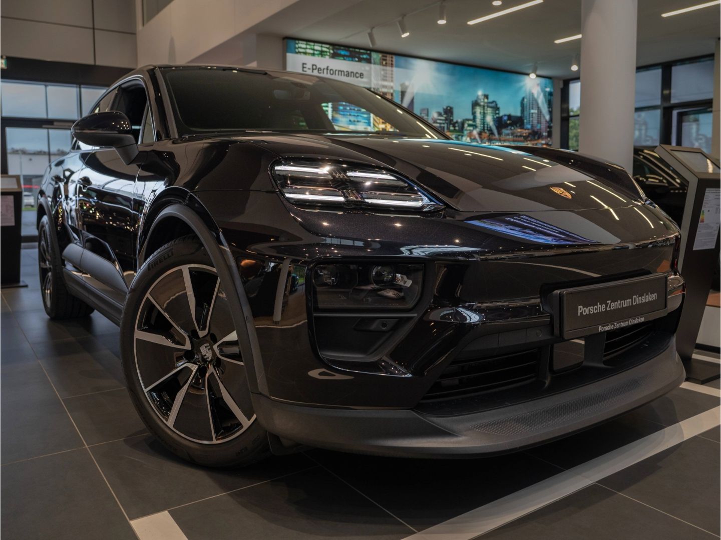 Porsche Macan 4 BOSE Head-Up InnoDrive Matrix Surround V