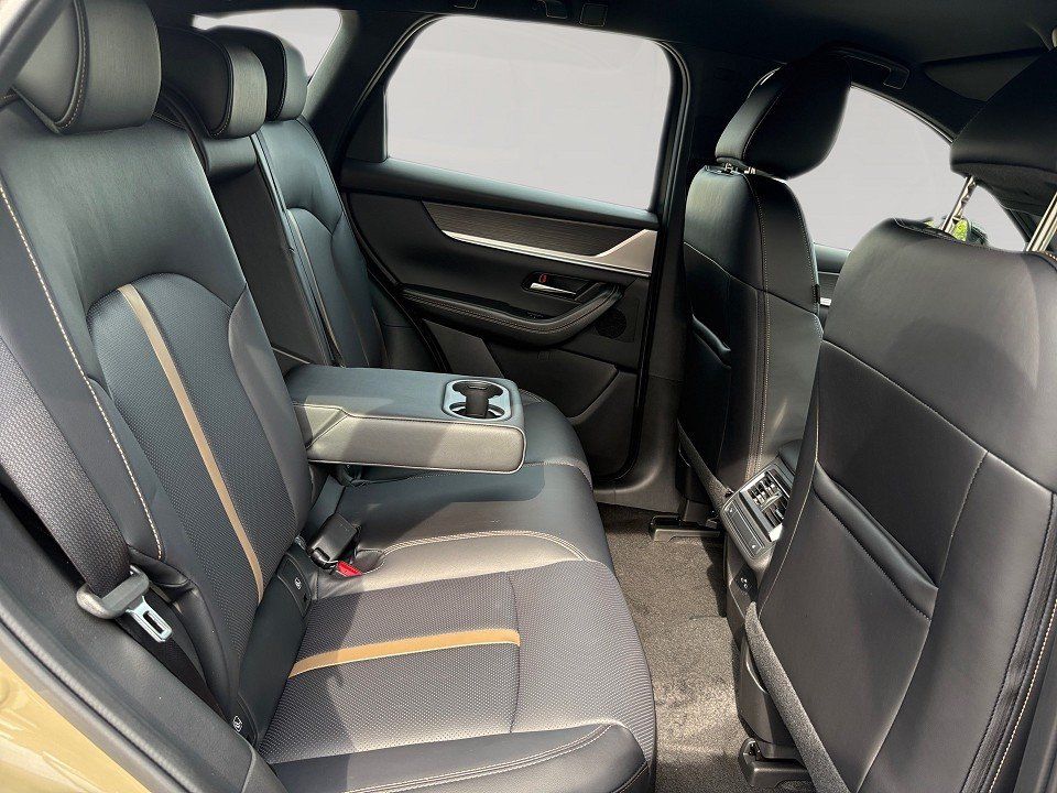 Fahrzeugabbildung Mazda CX-60 Plug-in Homura