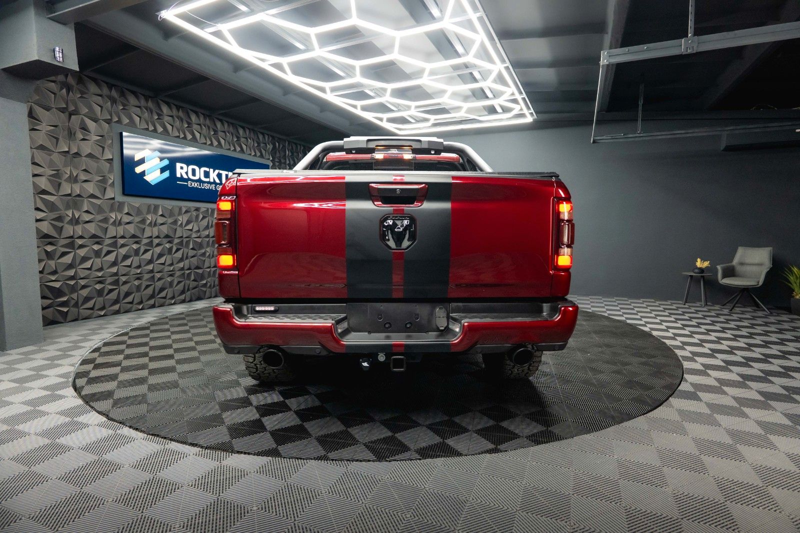 Fahrzeugabbildung Dodge RAM 5.7 V8 HEMI LIMITED Offroad FULL Options ACC