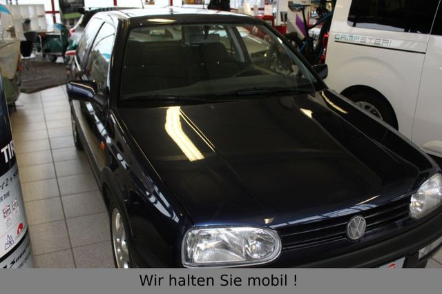 Volkswagen Golf VR 6 orig 1HD Schiebedach 5 Gang