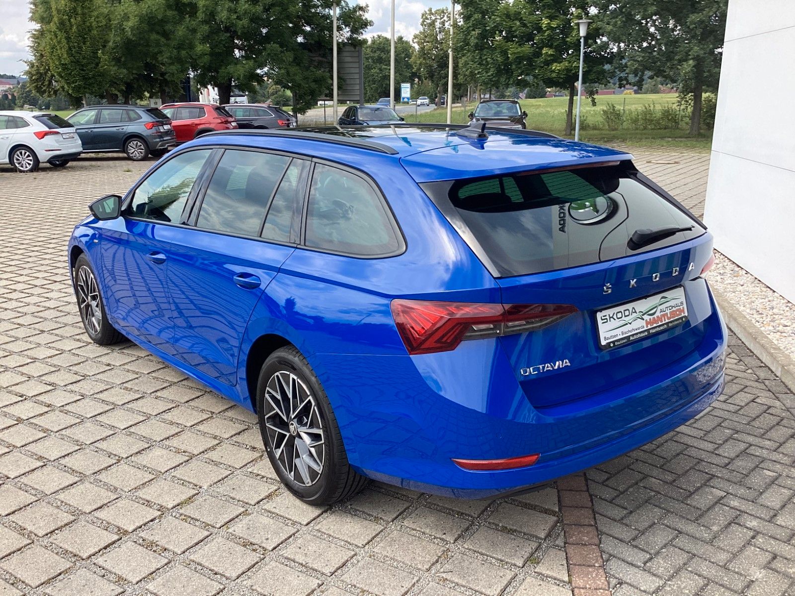 Fahrzeugabbildung SKODA Octavia Combi Clever 2.0 TDI 85 KW