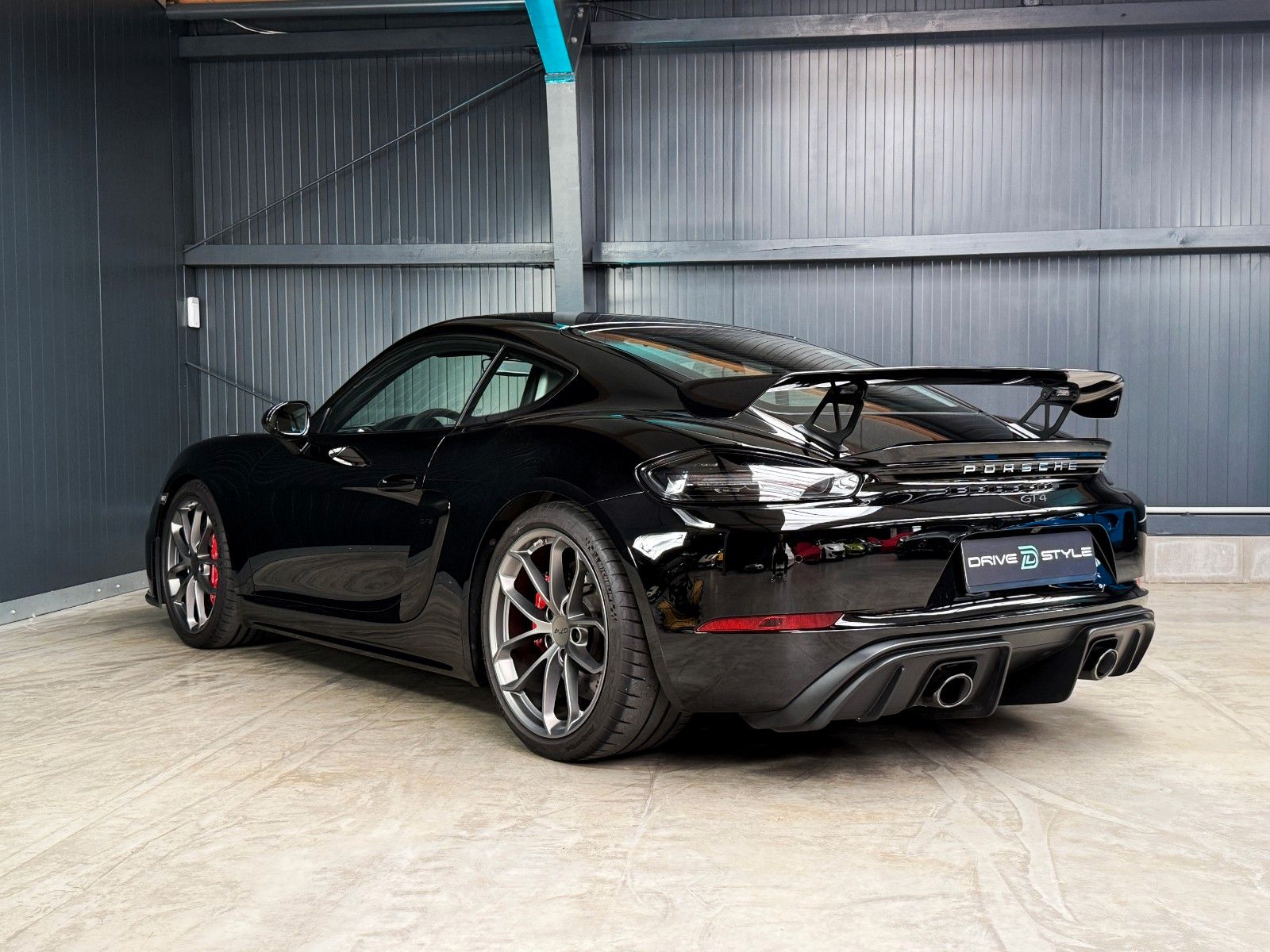 Fahrzeugabbildung Porsche Cayman 718 GT4 + SportCrono + Approved + Sofort