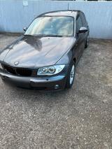 BMW 1er E87 120 Diesel  Automatik Leder - BMW 120 aus 2004: 120d