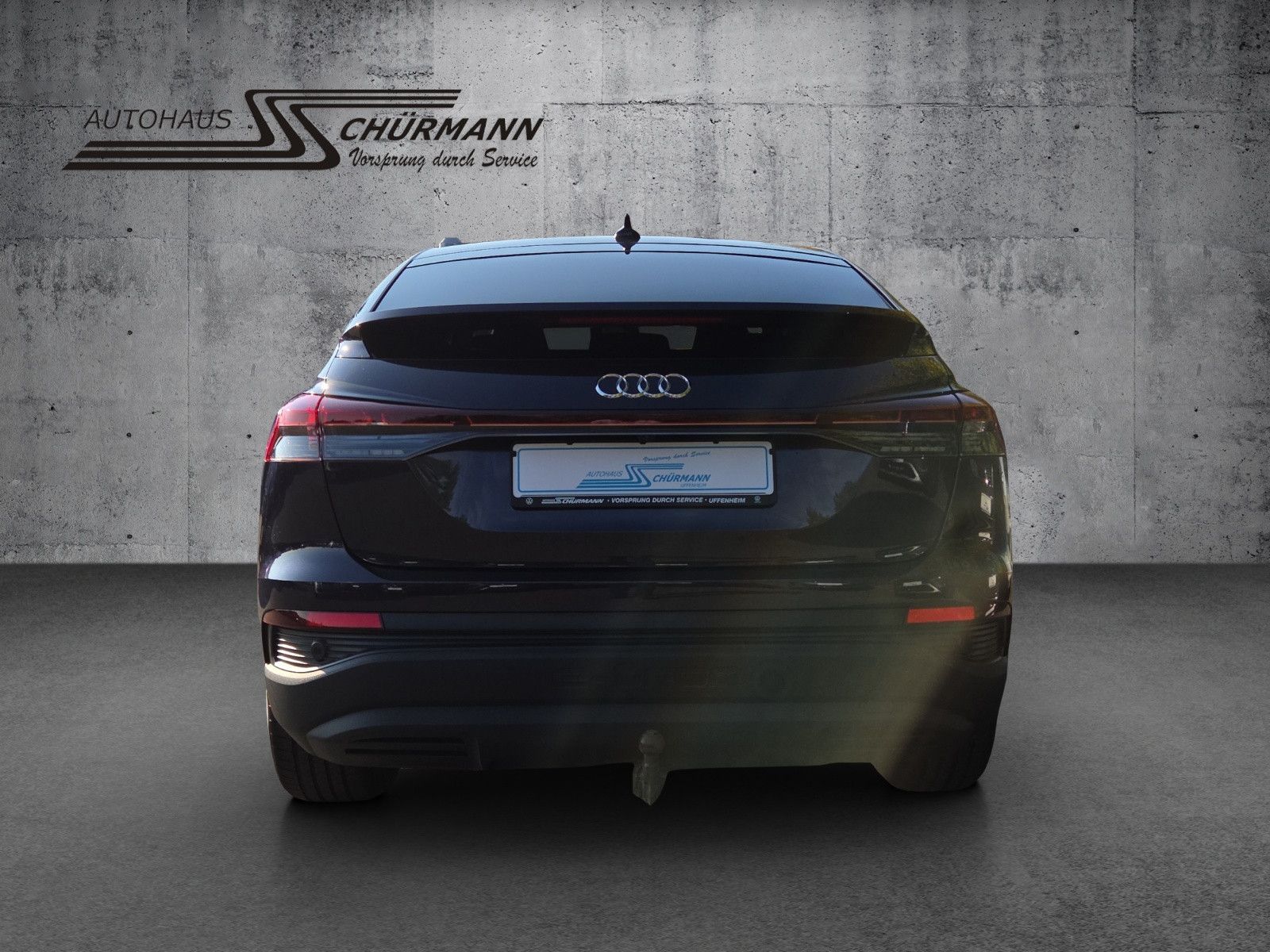 Q4 Sportback 40 e-tron 150 kW 82 kWh 1-Gang AHK