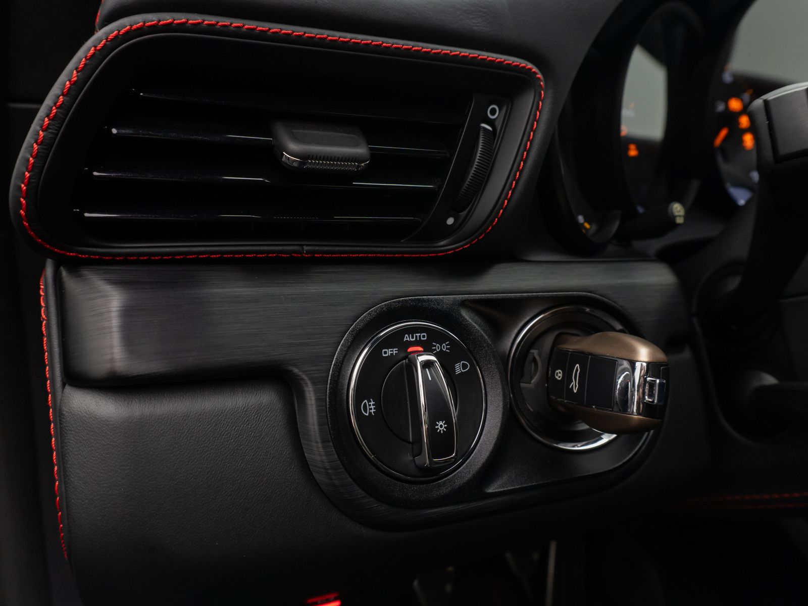 Fahrzeugabbildung Porsche 991 GT3 Touring - Bose Lift Approved 1.Hand VOLL