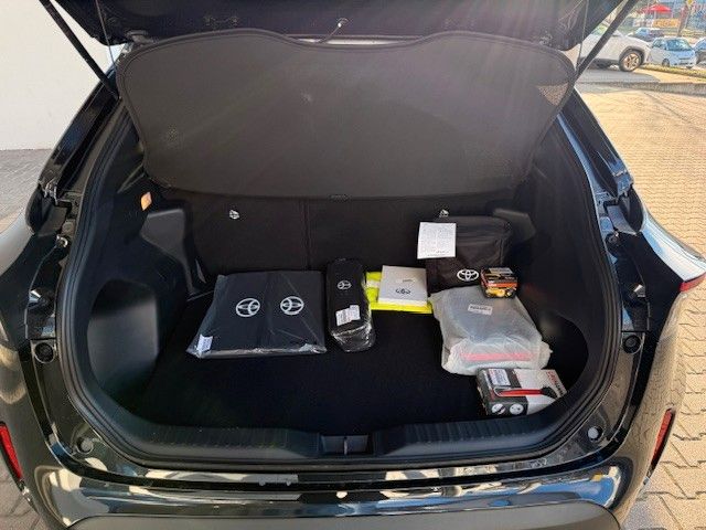 Fahrzeugabbildung Toyota Yaris Cross Teamplayer 1.5l Hybrid 130PS Kamera!