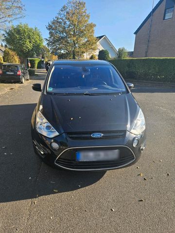 Ford S-max  2.0   /  7 Sitze