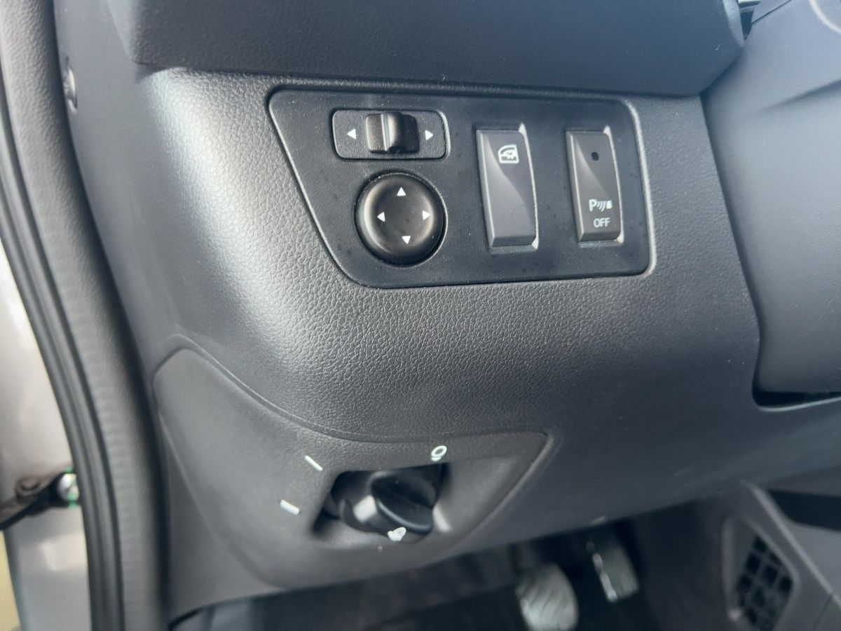 Dacia Spring - Bild 17