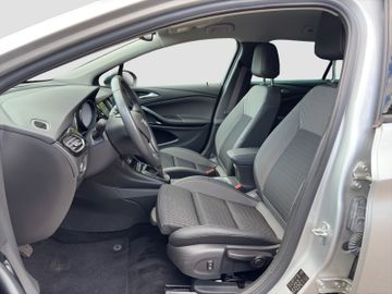 Fotografie 13 des Opel Astra K Sports Tourer Elegance LED * NAVI