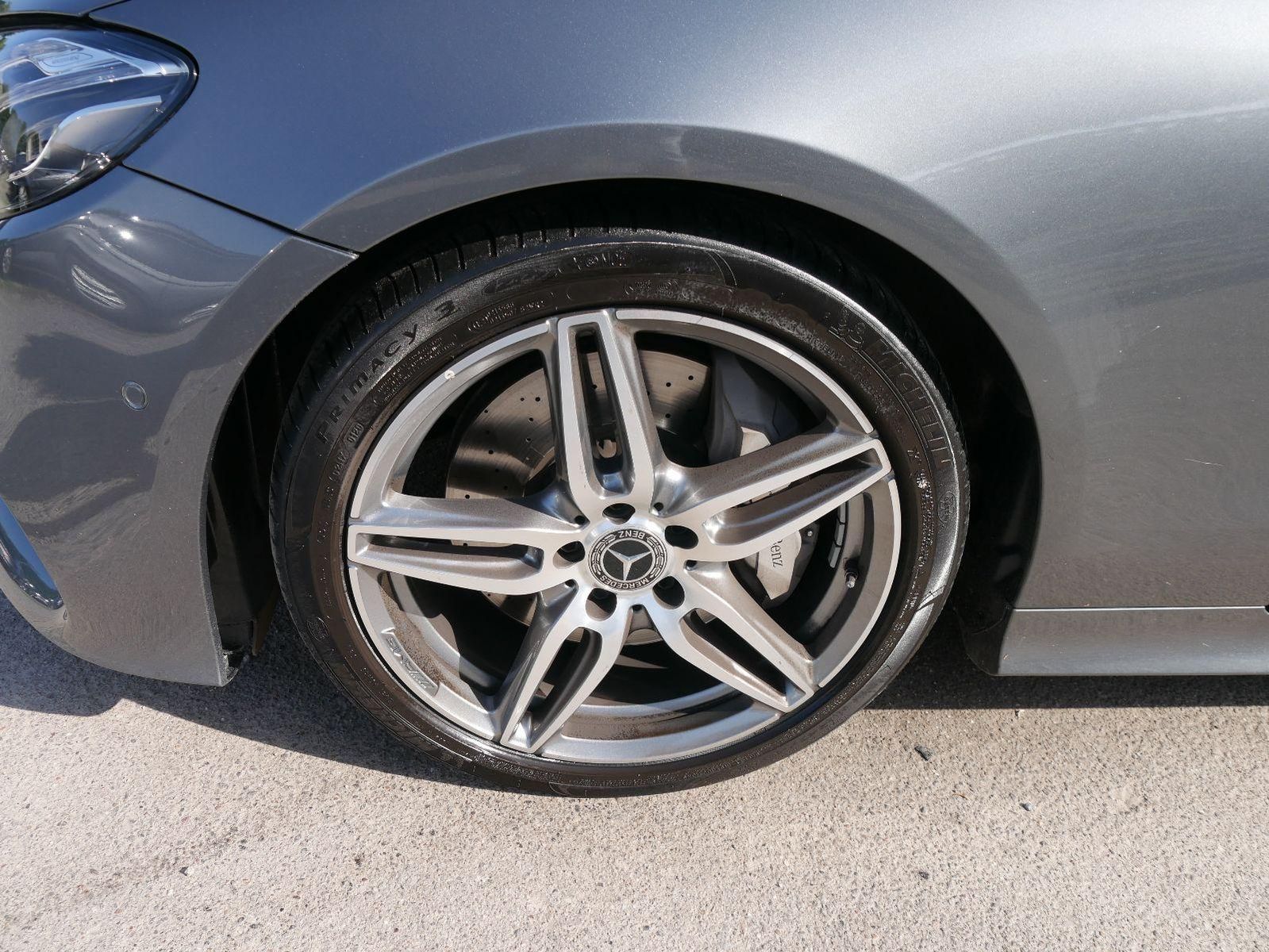Mercedes-Benz E 300 Coupe-AMG-LINE NAVI PDC KAMERA LED SHZ KLI foto 4