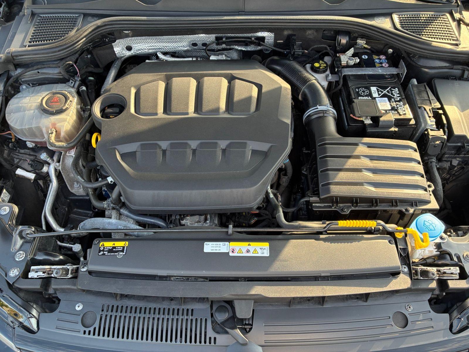Volkswagen Golf VIII GTI 2.0 TSI DSG / BlackStyle, Matrix, миниатюра 9