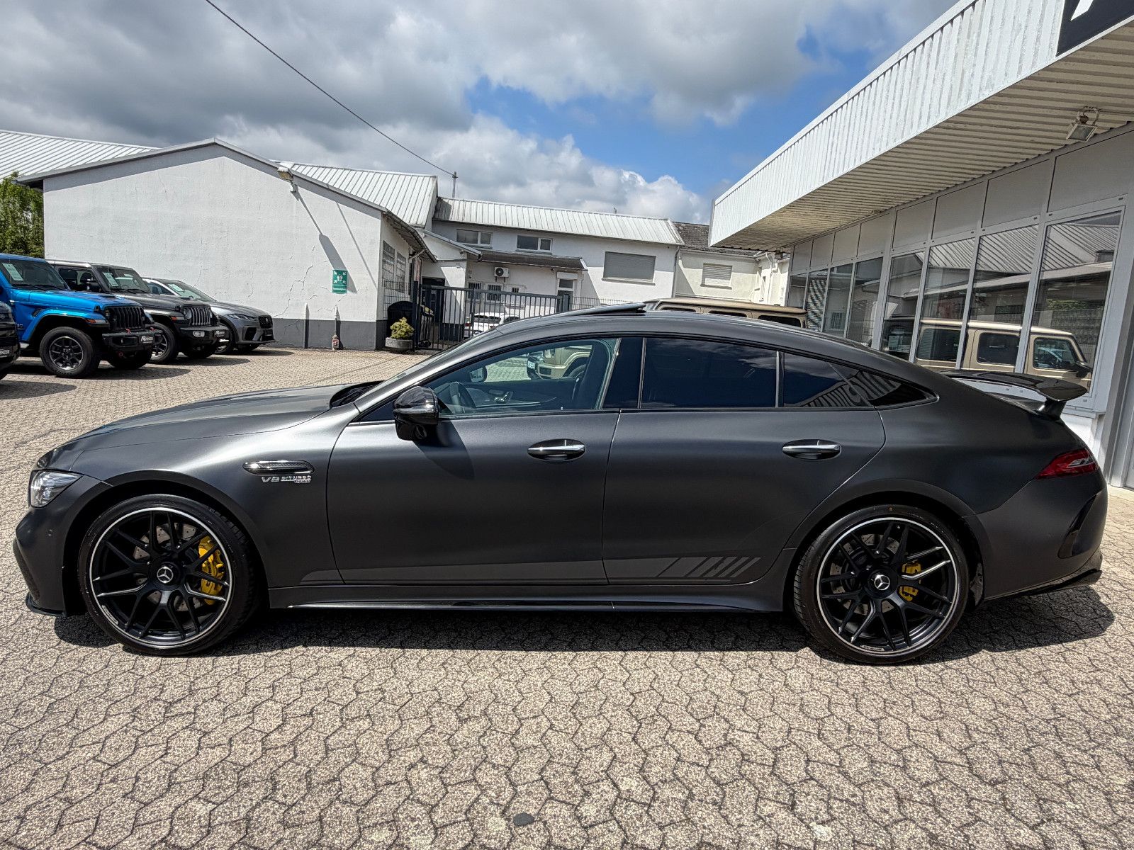 Fahrzeugabbildung Mercedes-Benz AMG GT 4 /43 4Matic+/AERO/V-8STYLING/360KAM/