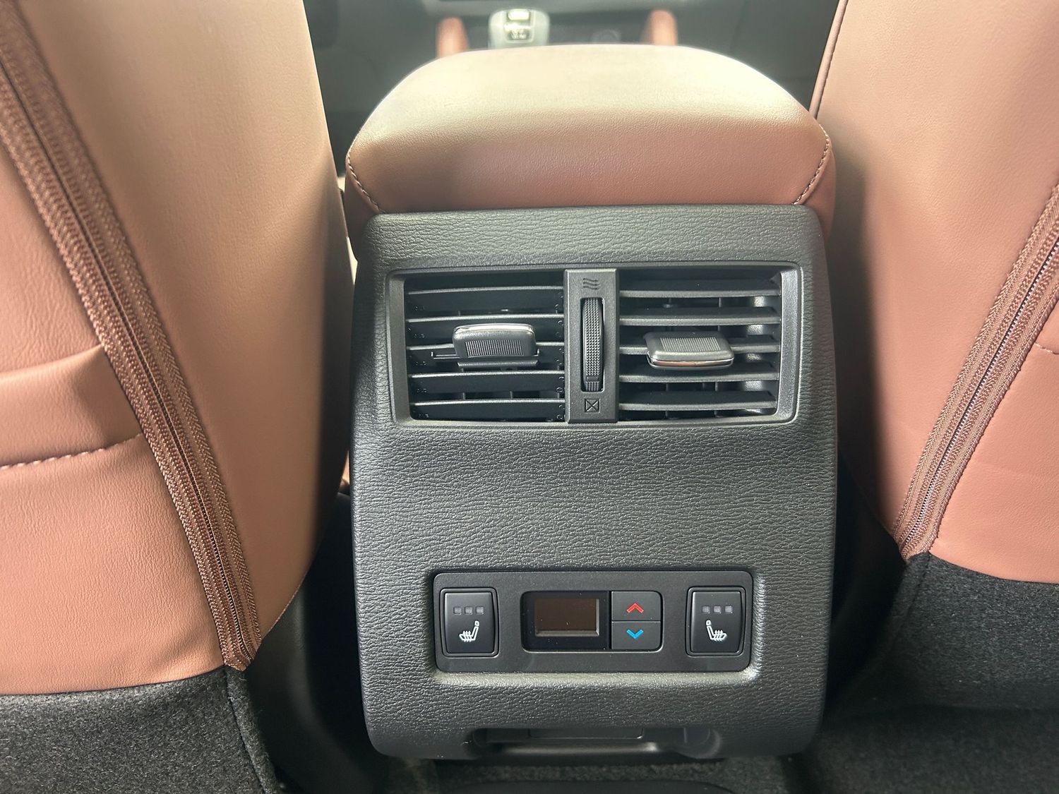 Mitsubishi Outlander - Bild 30