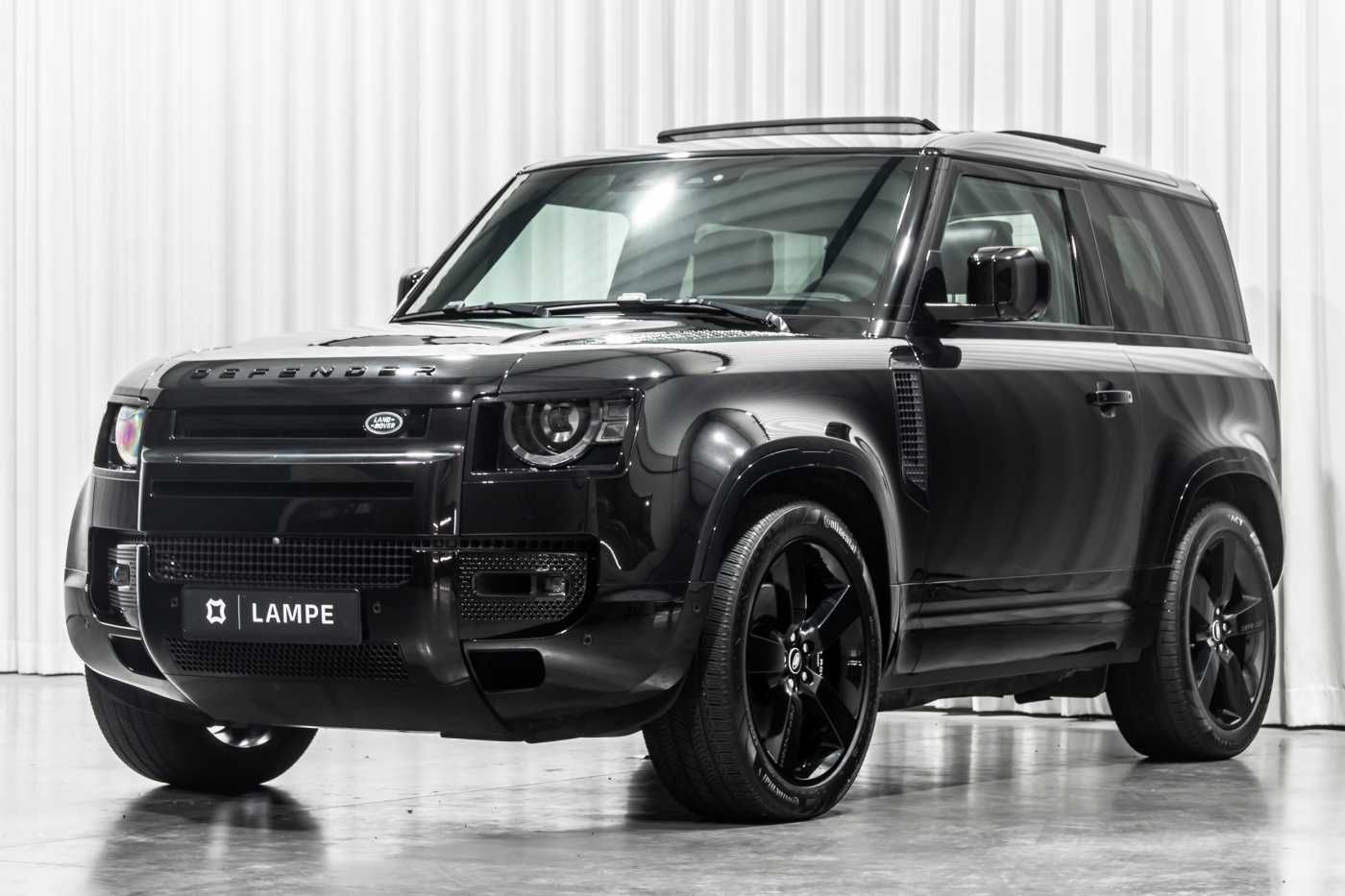 Land Rover Defender 90 P525 V8 Full Black Trekhaak Pano HUD imagem 3