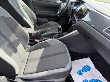 Volkswagen Polo - 9
