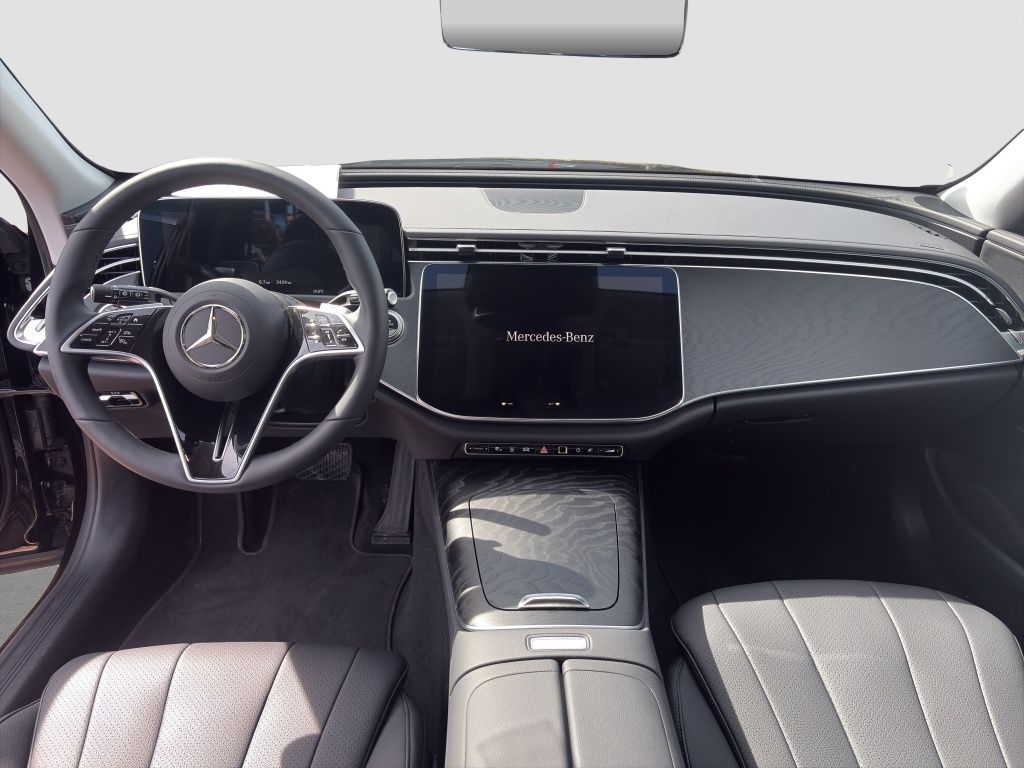Fahrzeugabbildung Mercedes-Benz E 200 d T TAXI Avantgarde*LED*DISTRONIC*PDC*RFK