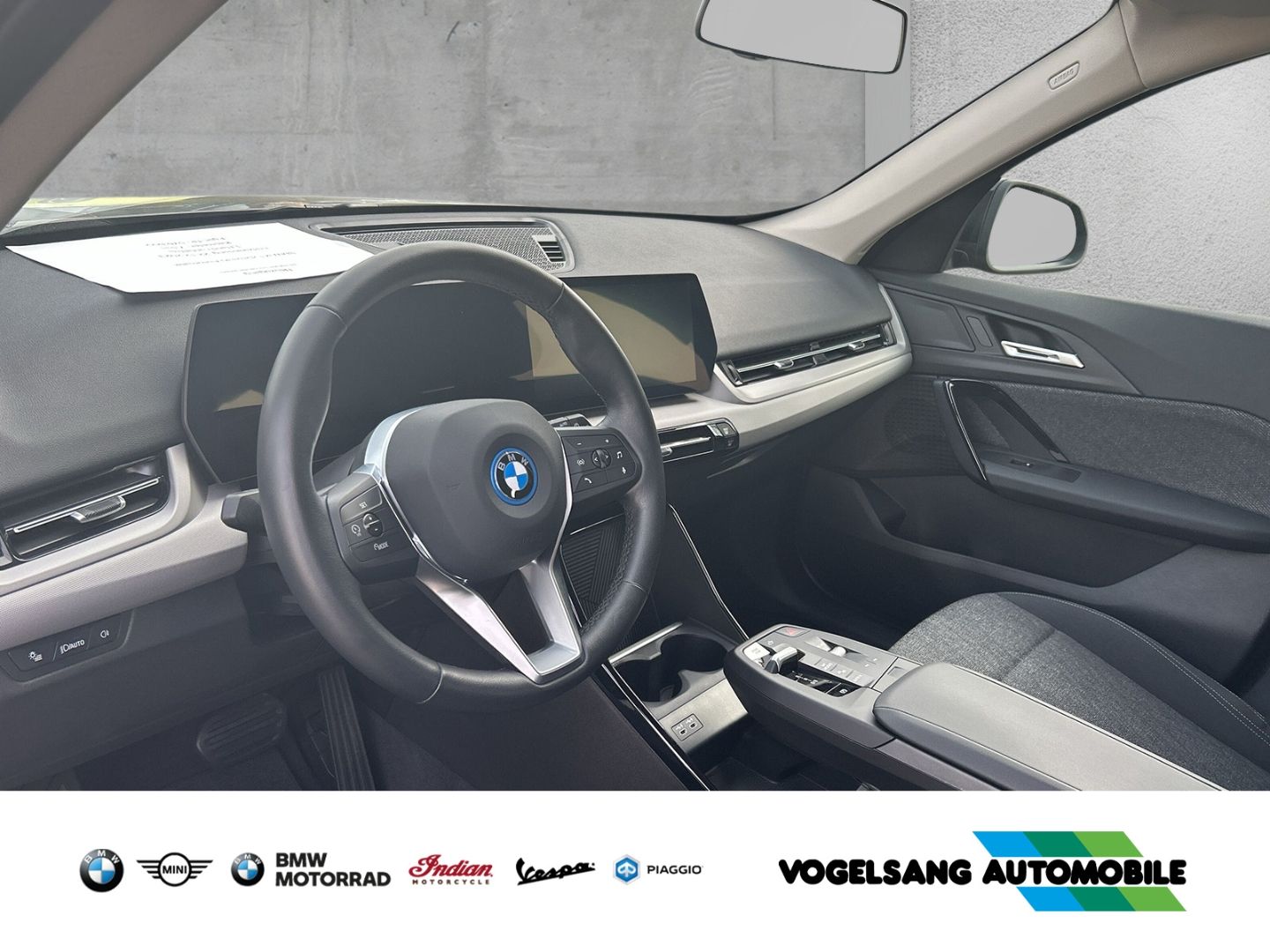 Fahrzeugabbildung BMW iX1 30xDrive,DAB,LiveCockpitPlus,Rückfahrk.,LEDS