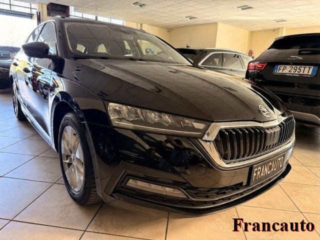 Skoda SKODA Octavia 2.0 TDI EVO SCR 150 CV DSG Wagon E imagem 3
