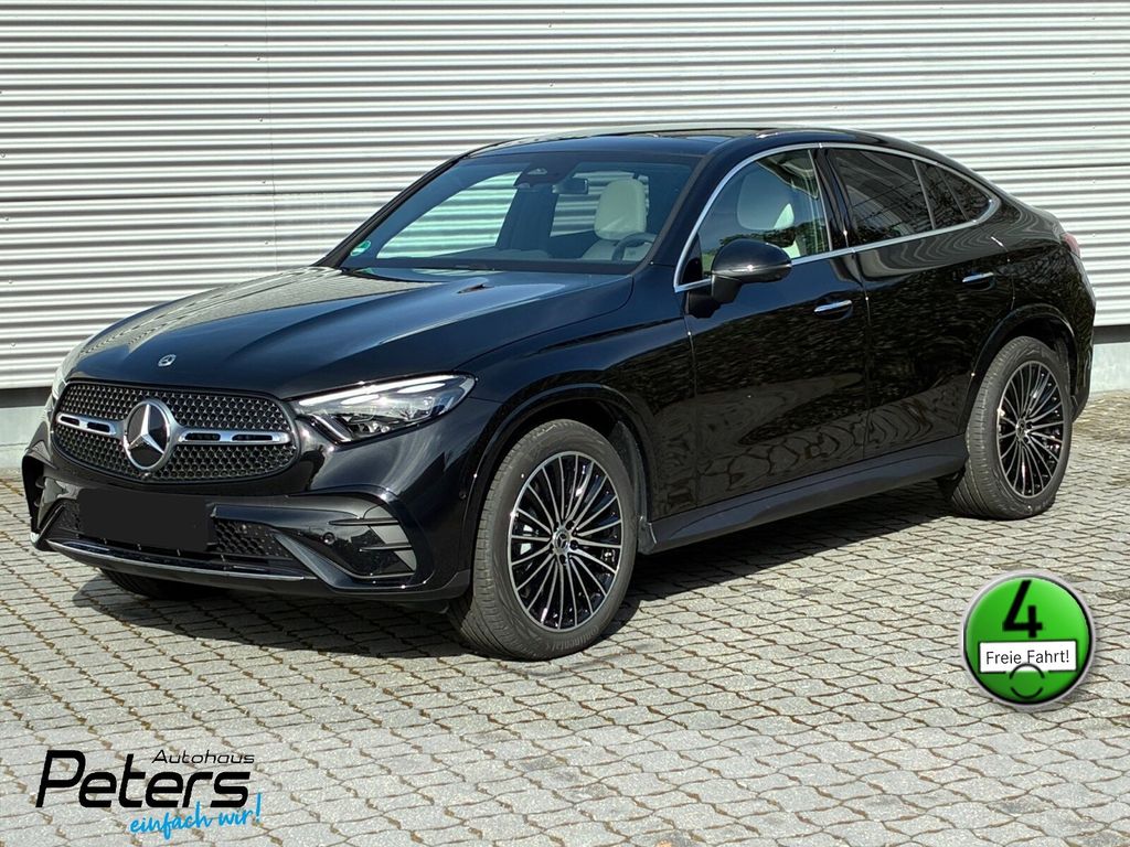Mercedes-Benz GLC 220 — hlavná fotografia