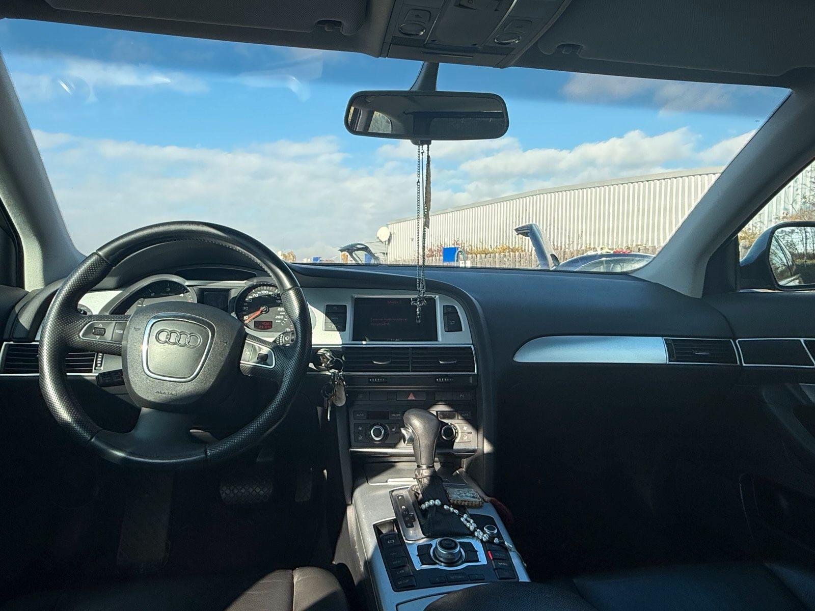 Audi A6 2011 — photo 10