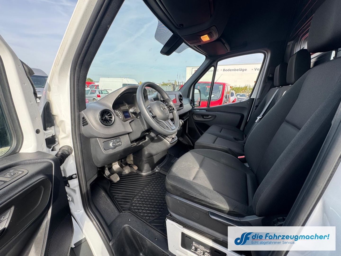 Fahrzeugabbildung Mercedes-Benz Sprinter Kasten MAXI 315CDI L4 Navi Kamer CarPla