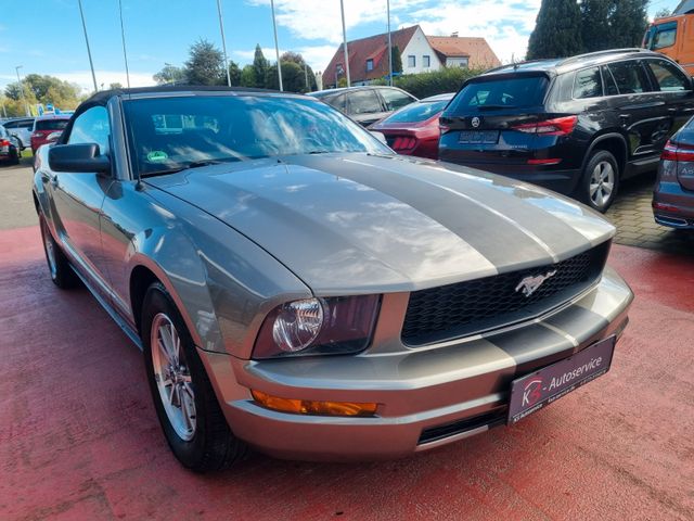 Ford Mustang 4.0l Cabrio  "orig.41.000Km"