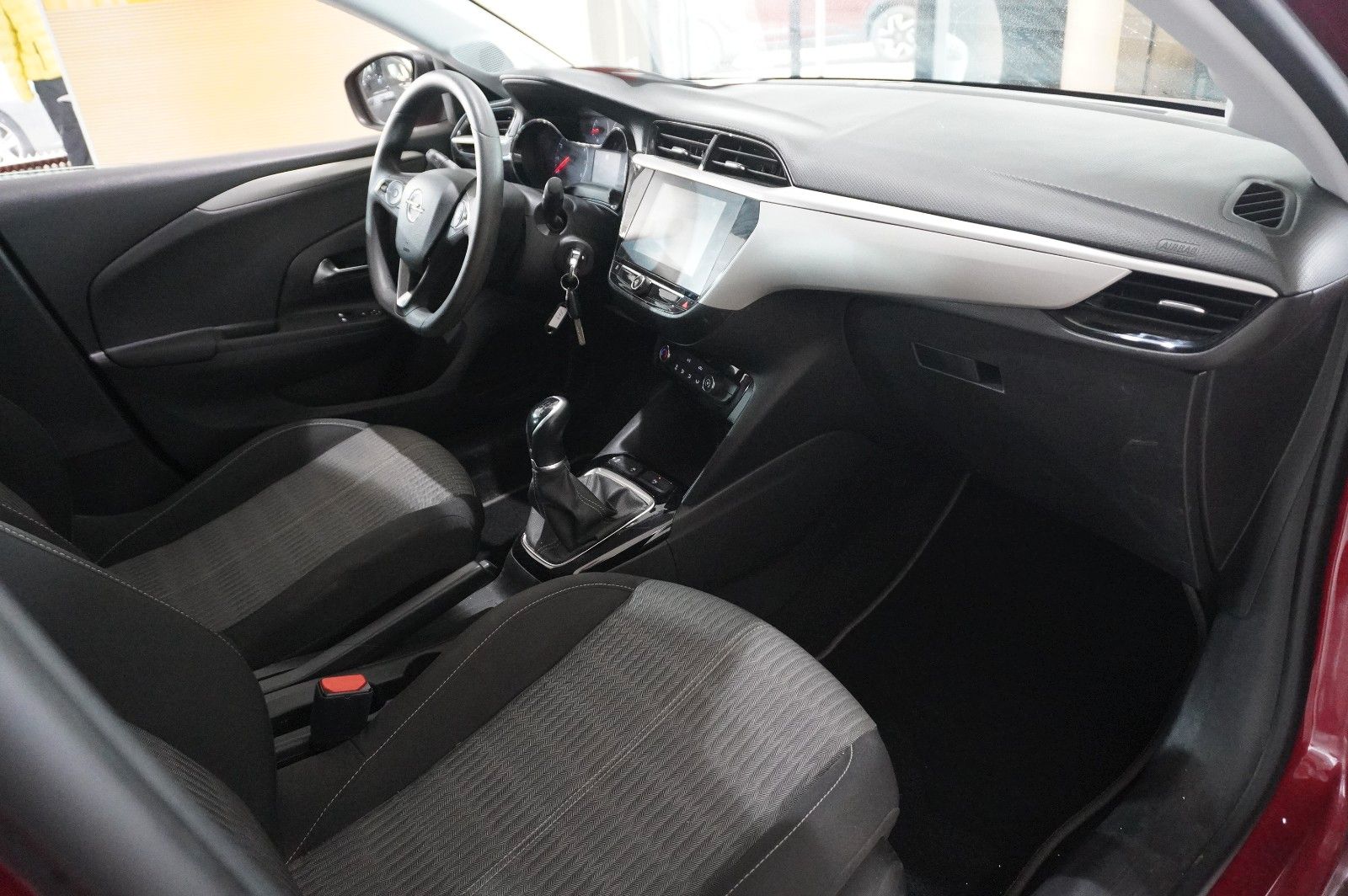 Fahrzeugabbildung Opel Corsa F 1.2T EDITION NAVI/KAMERA/SPORT/DAB+