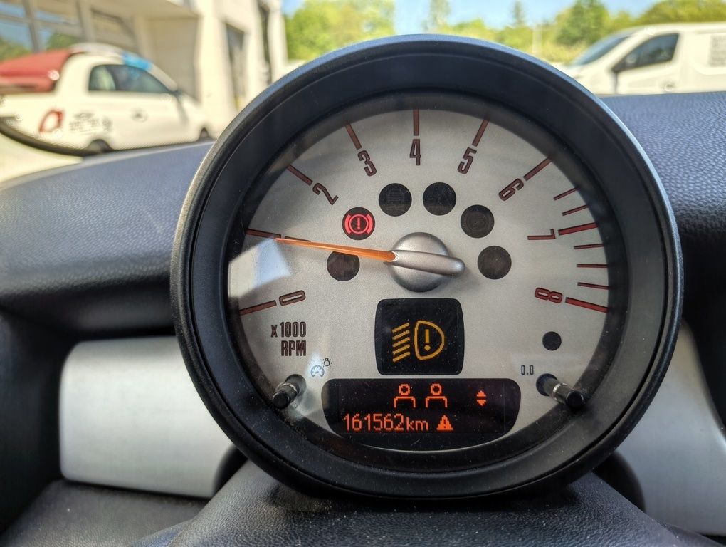 Fahrzeugabbildung MINI ONE 1.6 (75 PS) + Klima