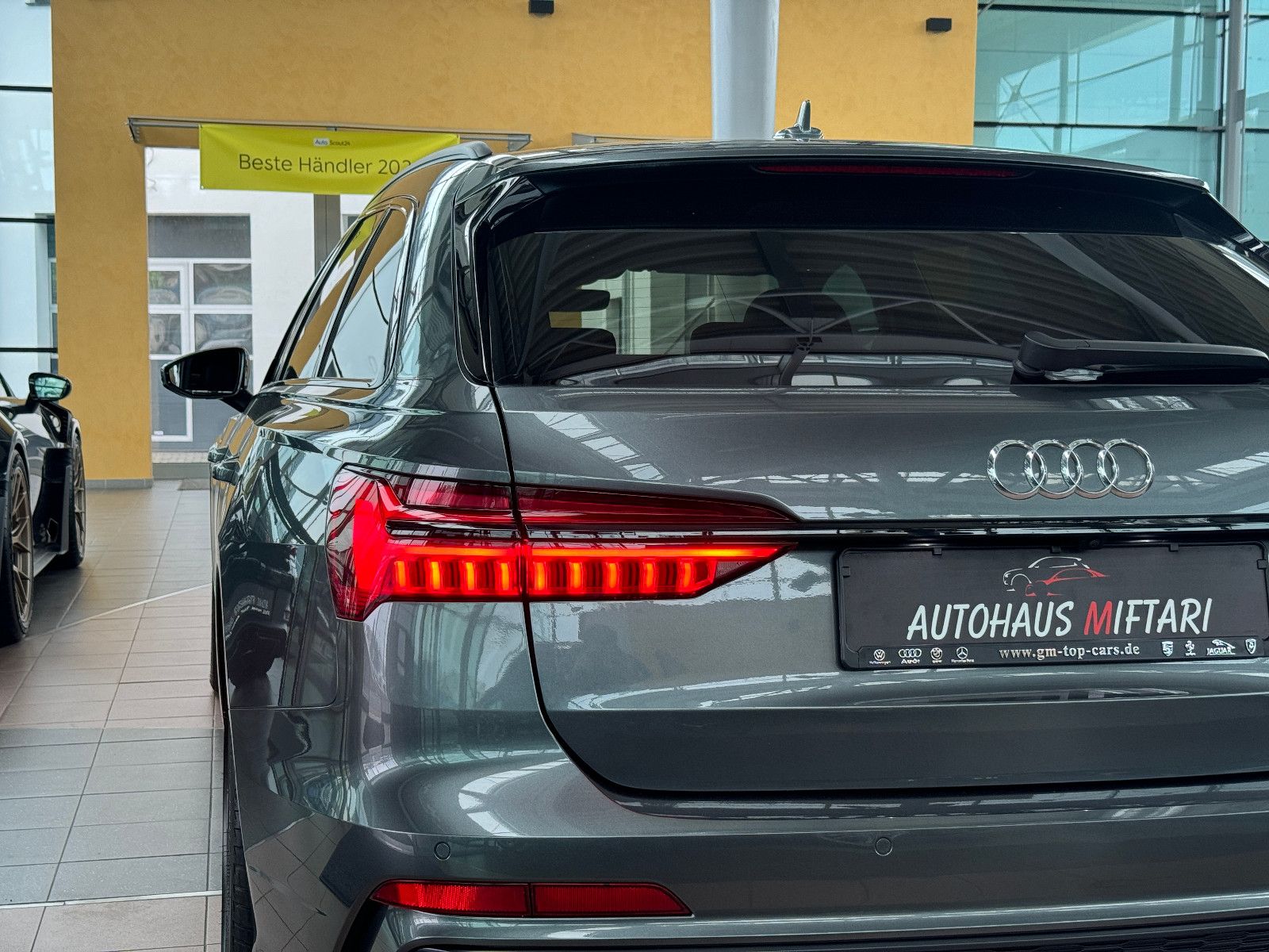 Audi A6 Avant 45 TDI quattro 2x S line Matrix 360° 20 foto 15