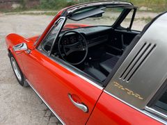 PORSCHE 911 T Targa 2,4l Ölklappe, restauriert, Matching PORSCHE 911 T Targa 2,4l Ölklappe, restauriert, Matching